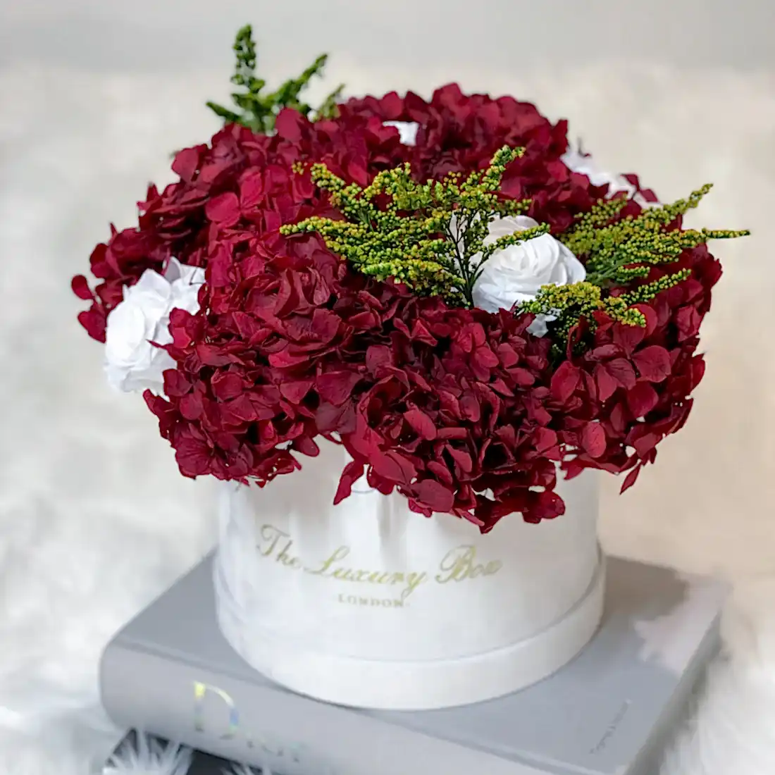Preserved hydrangea and infinity roses bouquet for flower delivery UK