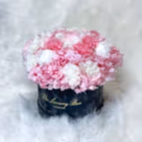 Pink and white preserved floral arrangement bouquet flower box for flower delivery in UK