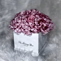 Pink preserved hydrangea and pink infinity roses flower box for flower delivery in UK