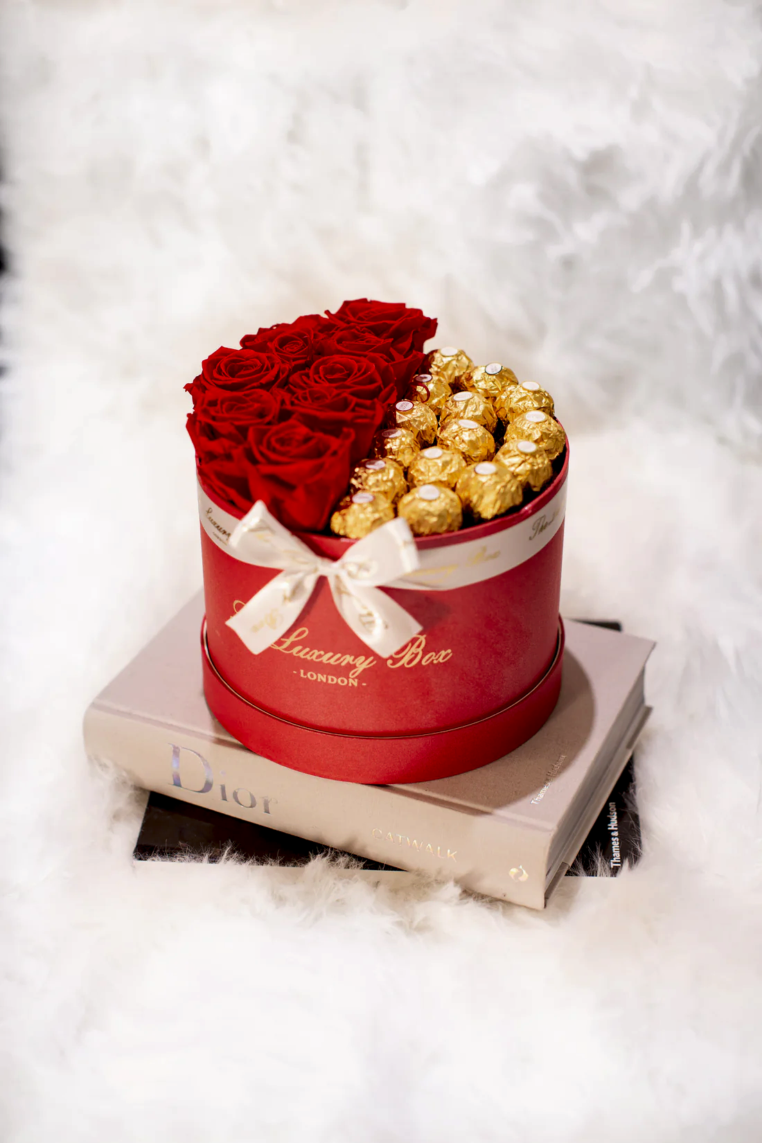 eternity rose box with fererro chocolate gift set for valentine's day